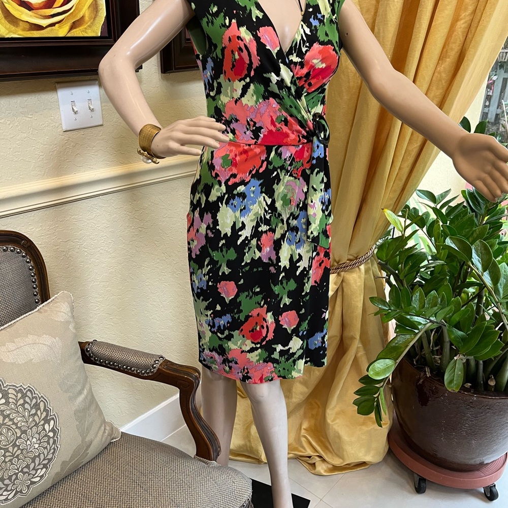 Donna Ricco Black and Red Floral Midi Dress